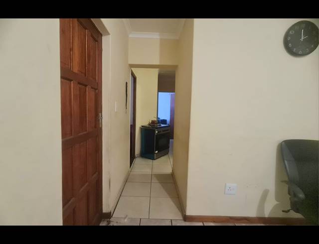 2 BEDROOM HOUSE FOR SALE IN HIGHBURY PARK